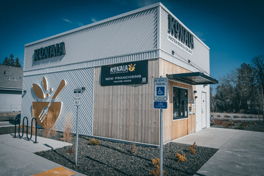 Exterior view of Konala restaurant in Post Falls, showcasing healthy and delicious eats.